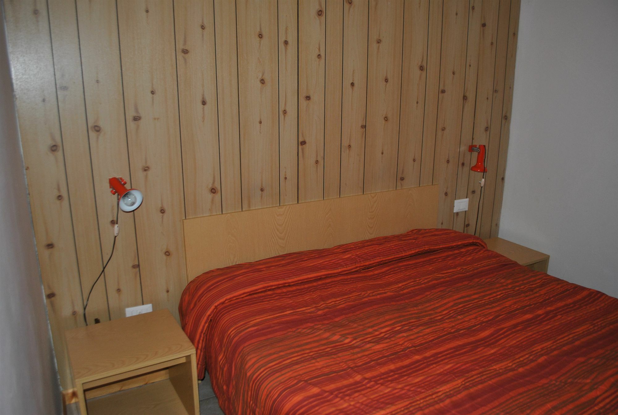 Apartment Roulette Montana Marilleva 900 Mezzana (Trentino Alto Adige)